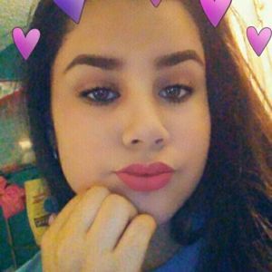 Meet your Posher, Kenia